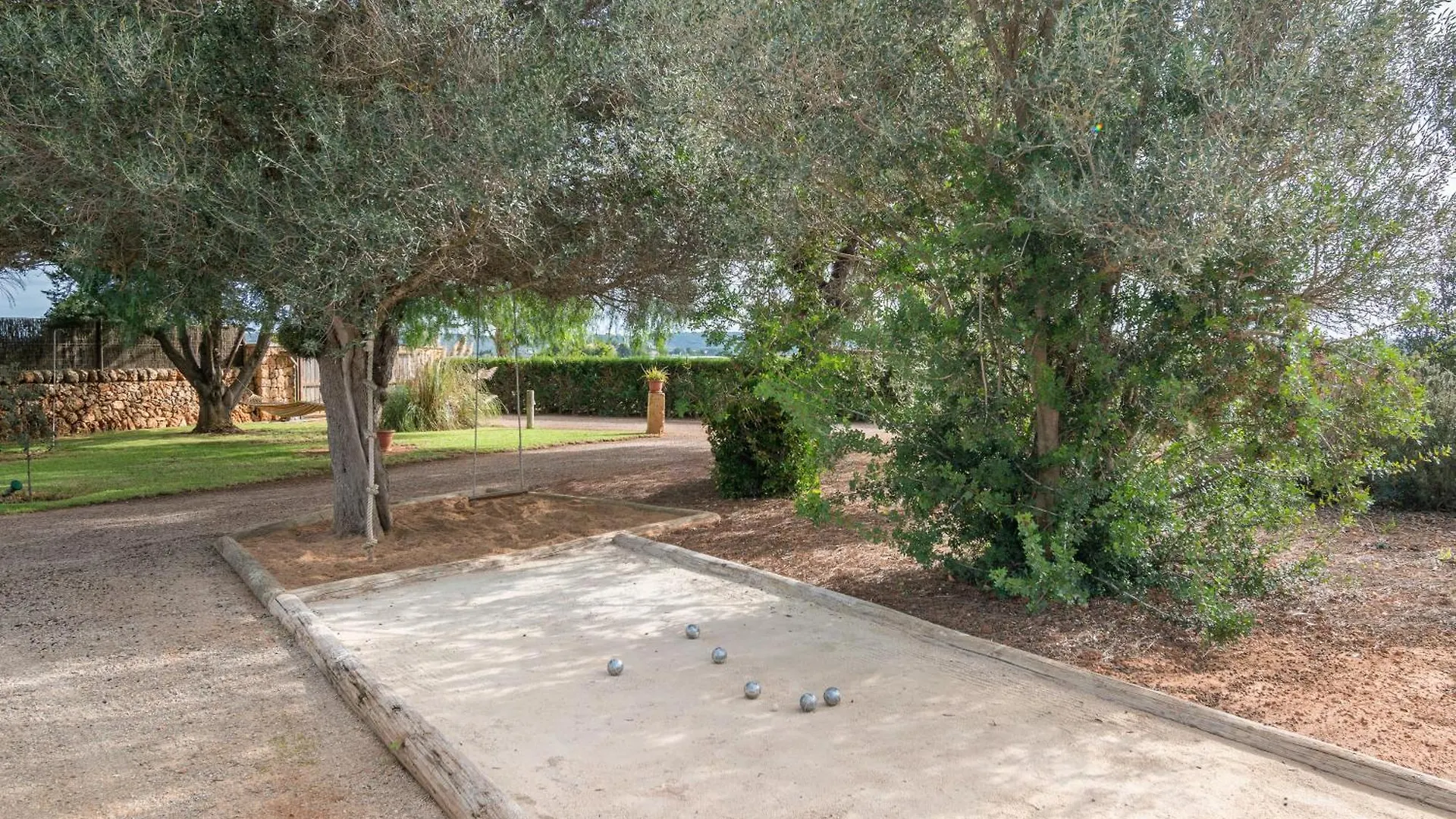 הוילה סס קובטס Son Coves